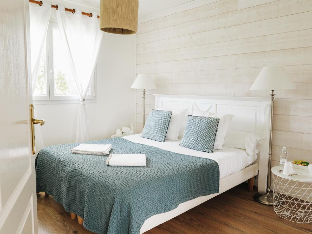 ארס Chambres D'Hotes Villa La Louisiane מראה חיצוני תמונה