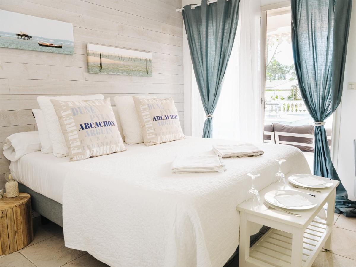 ארס Chambres D'Hotes Villa La Louisiane מראה חיצוני תמונה